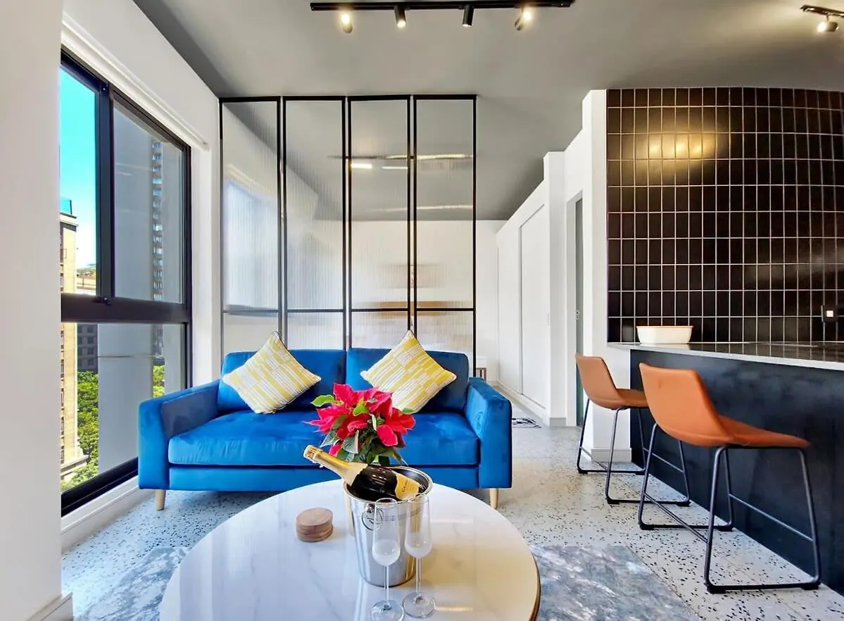 アパート Beautiful,Central,Secure- Hotel Living For Couples ケープタウン